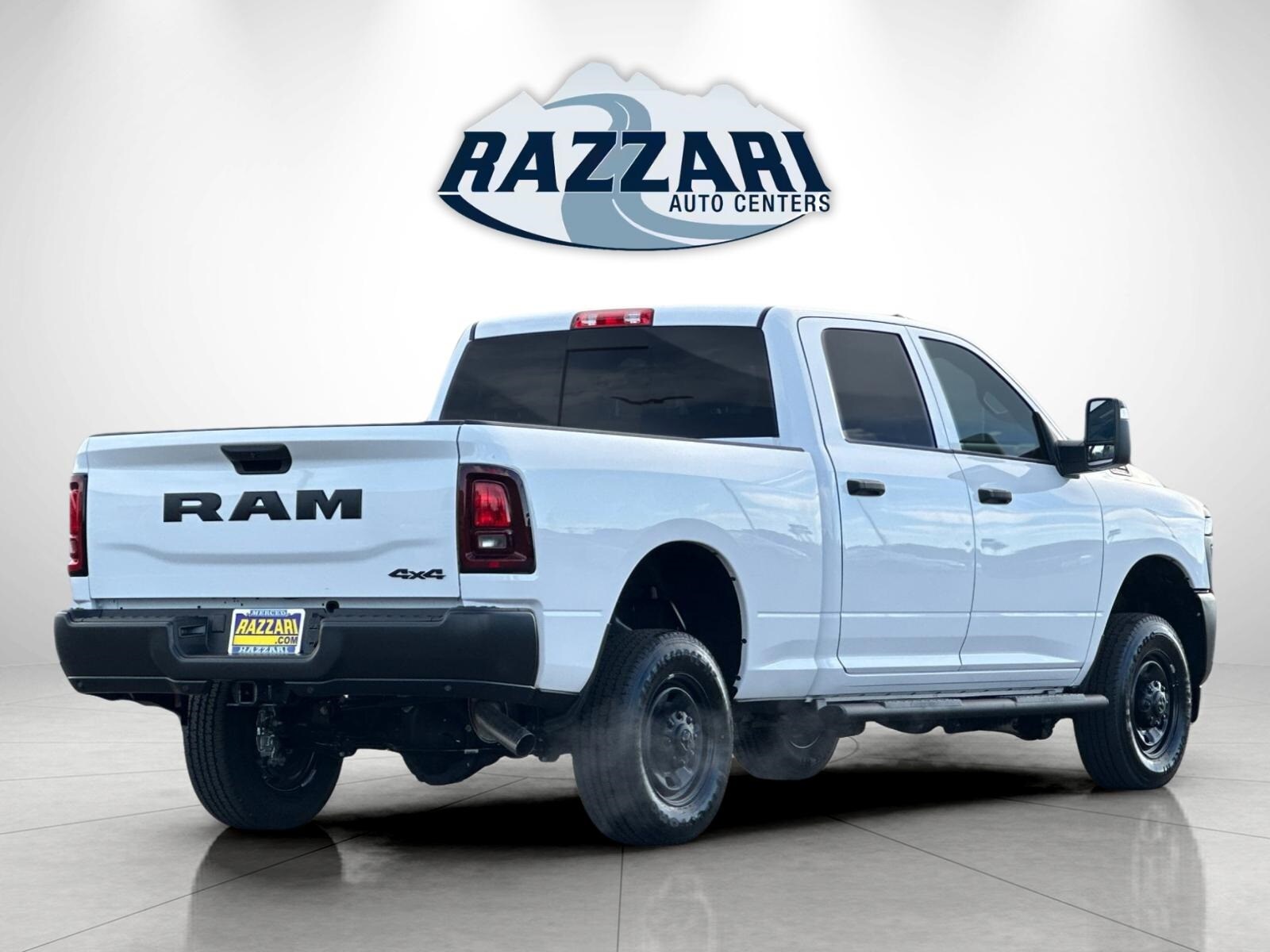 2025 Ram 2500 Tradesman photo 3