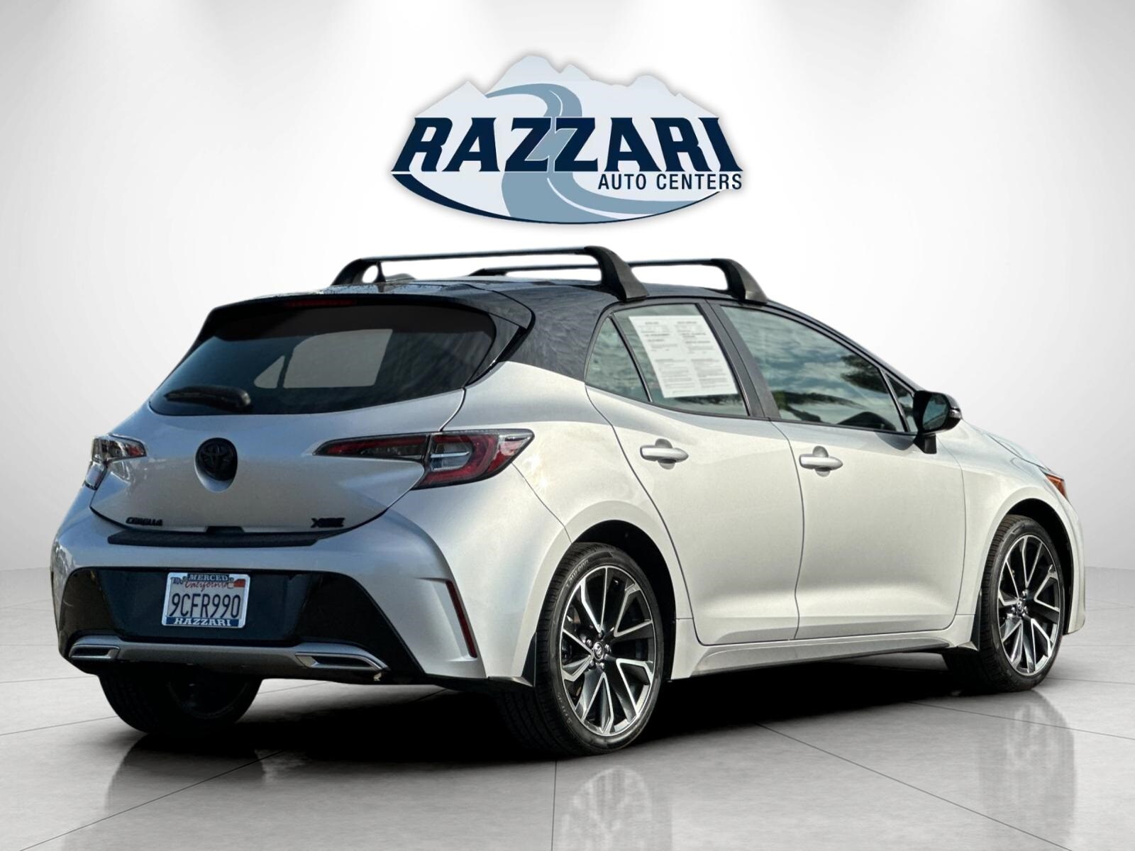 2022 Toyota Corolla XSE photo 3