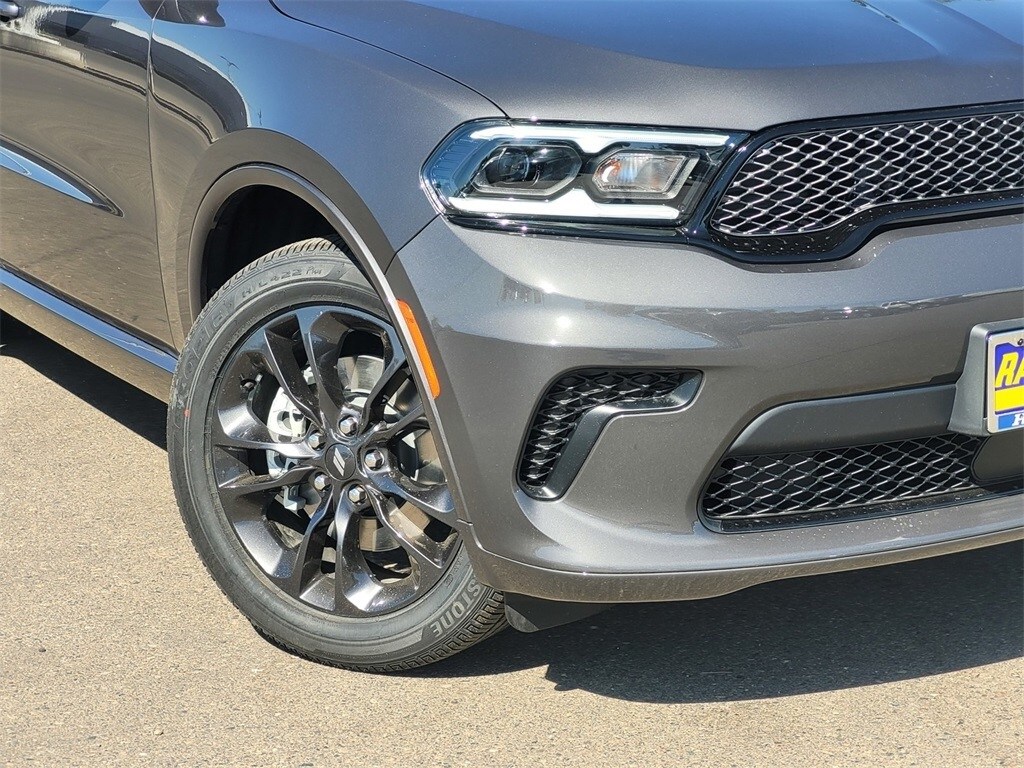 New 2024 Dodge Durango SXT PLUS RWD Sport Utility