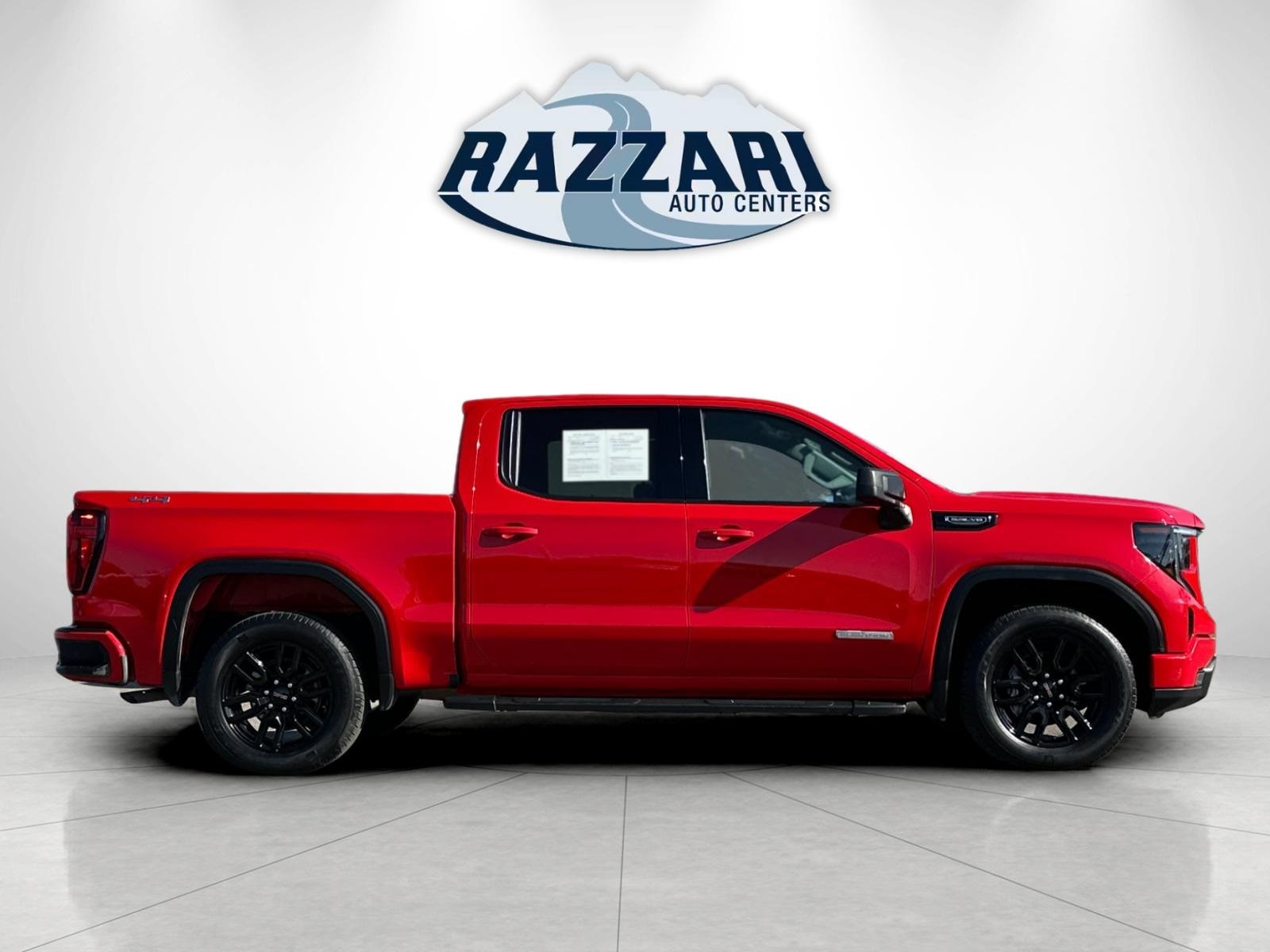 Used 2022 GMC Sierra 1500 Elevation with VIN 1GTUUCED1NZ644208 for sale in Merced, CA