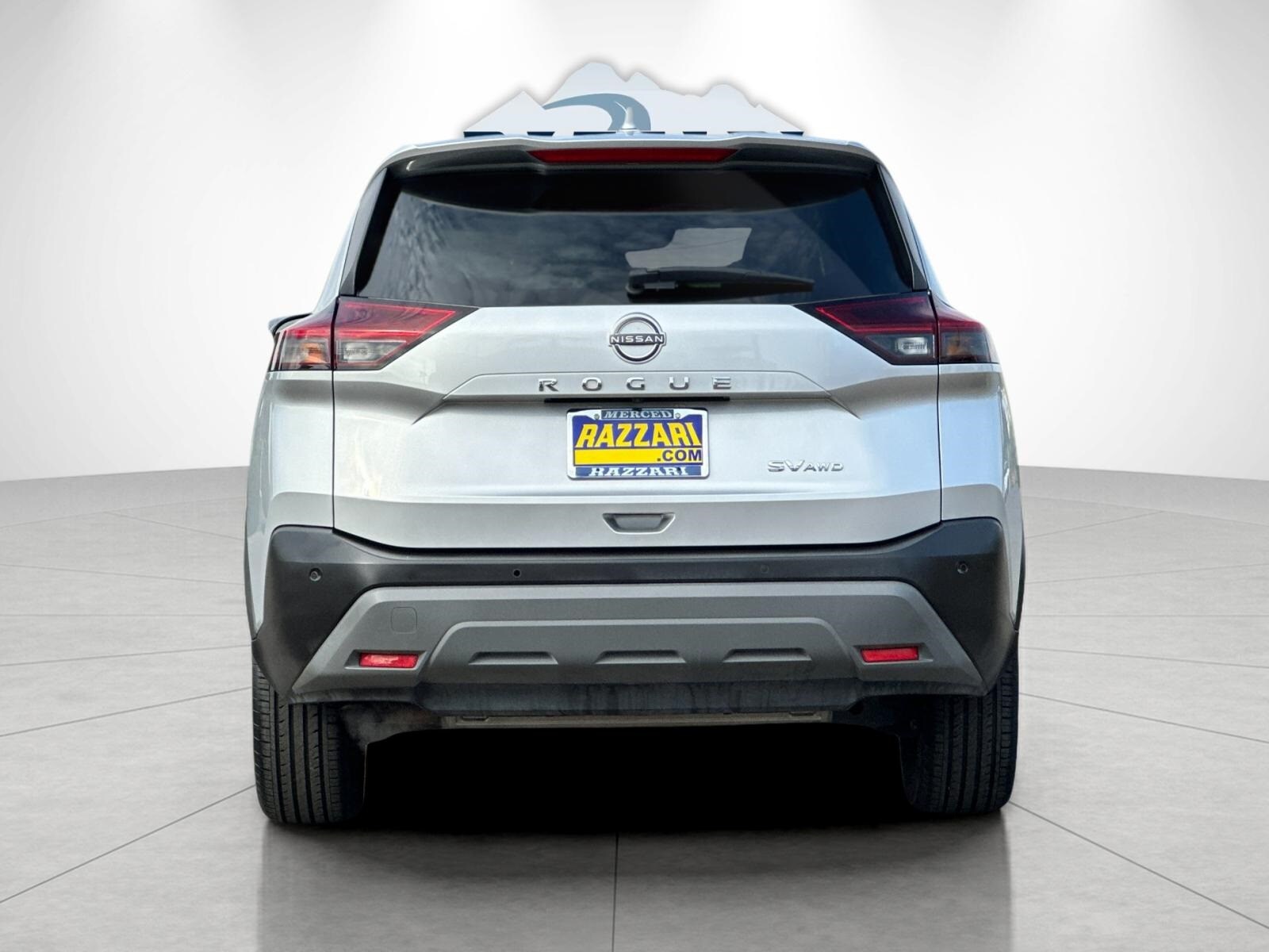 2023 Nissan Rogue SV photo 3