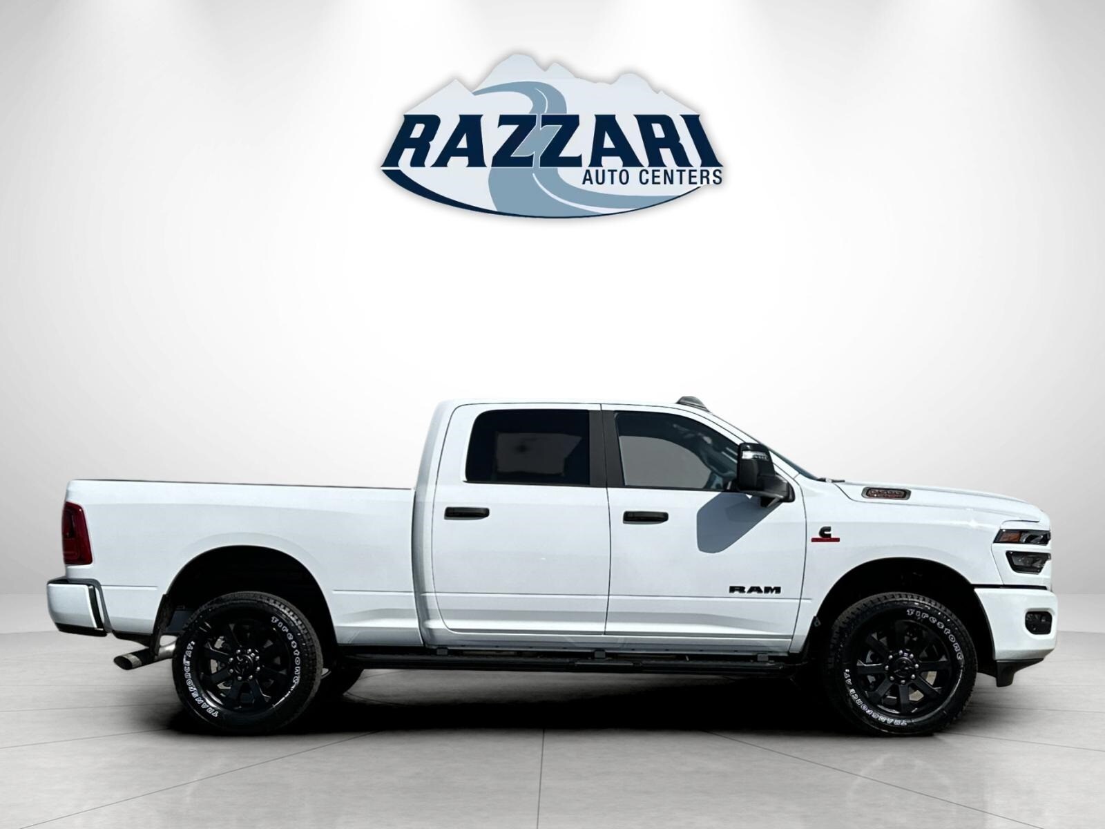 2025 Ram 2500 Big Horn photo 2