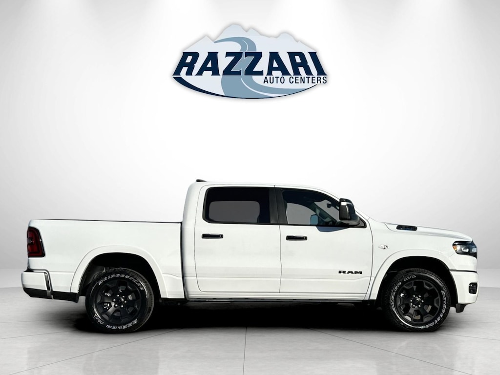 New 2026 Ram 1500 BIG HORN CREW CAB 4X4 5'7 BOX Pickup