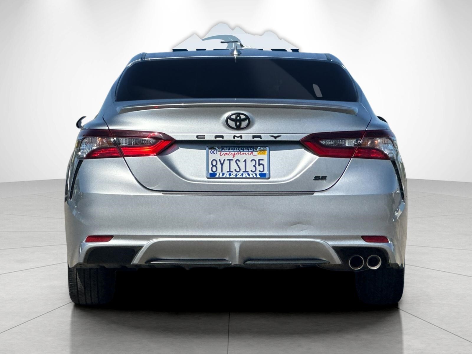 2022 Toyota Camry SE photo 3