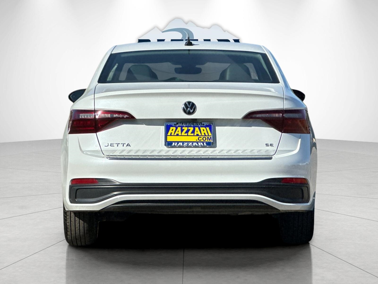 2024 Volkswagen Jetta 1.5T SE photo 3