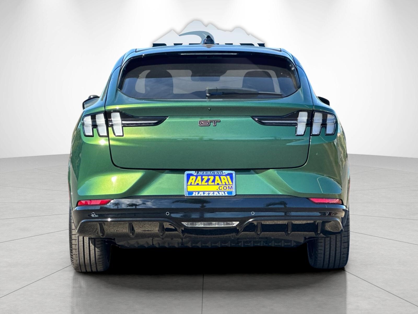 2025 Ford Mustang Mach-E GT photo 4