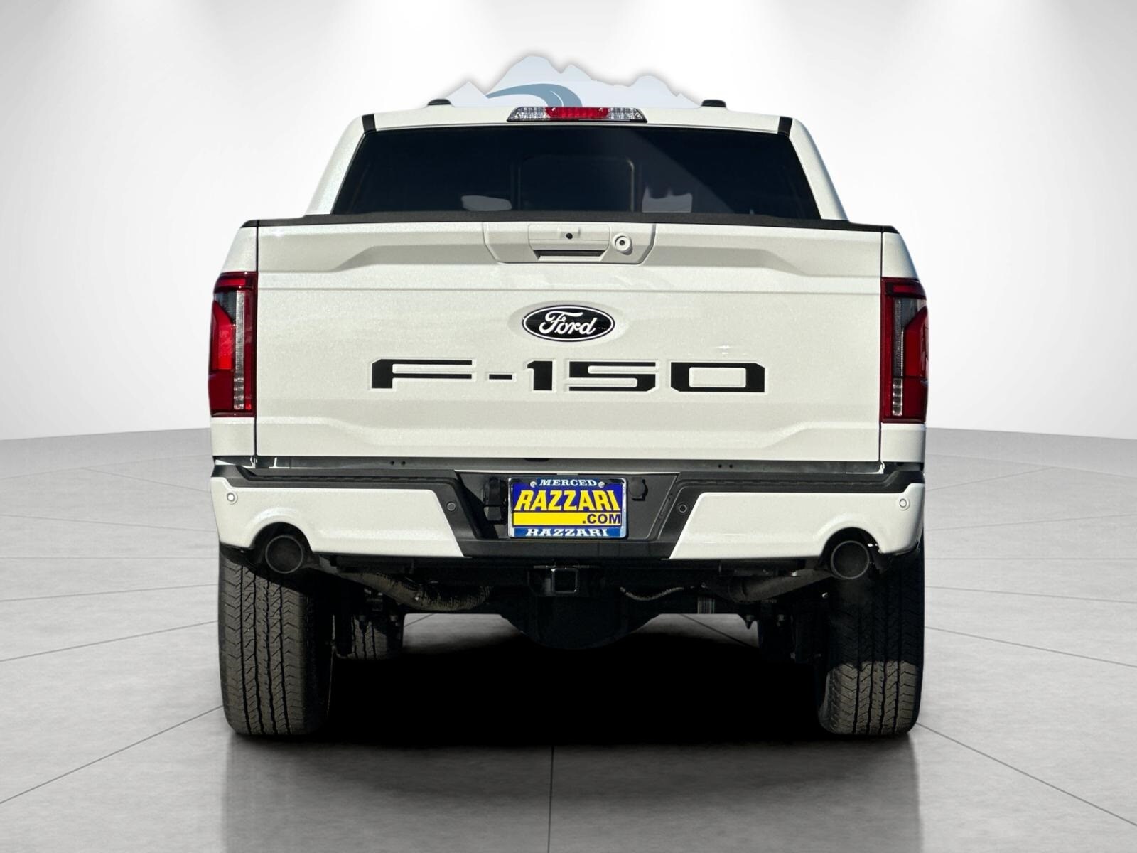 2025 Ford F-150 Lariat photo 3