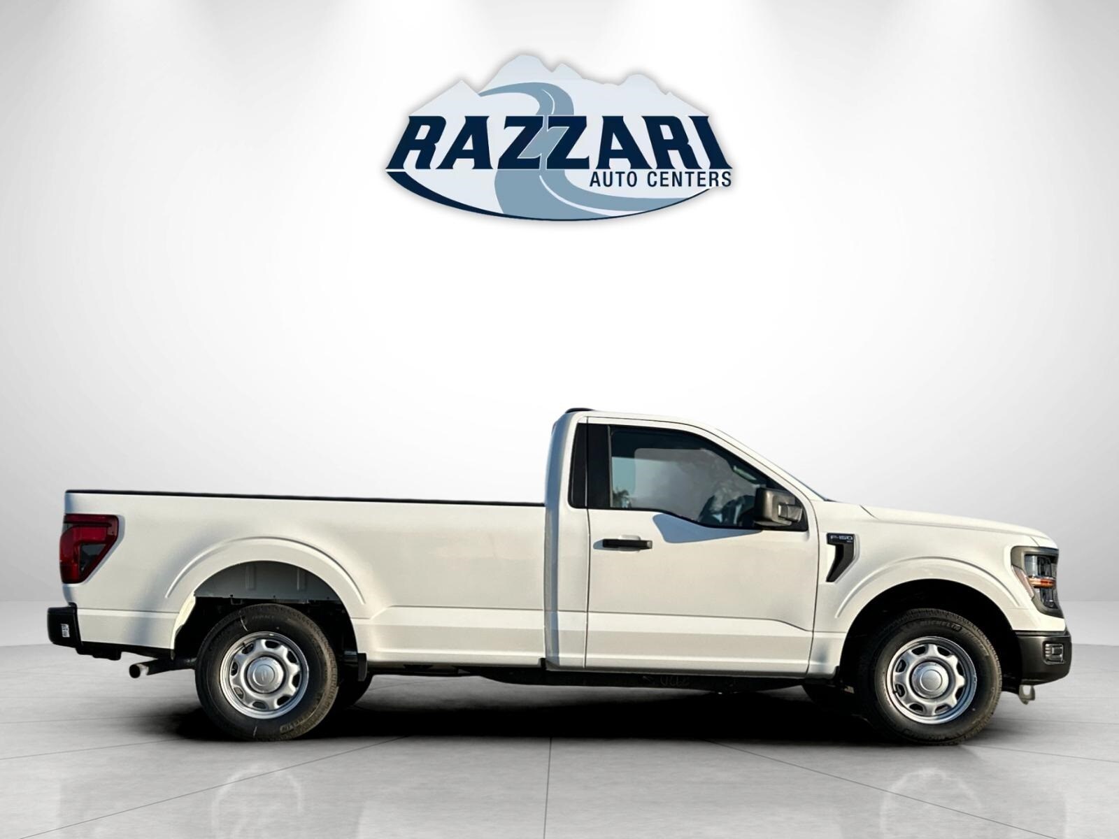 2025 Ford F-150 XL photo 2