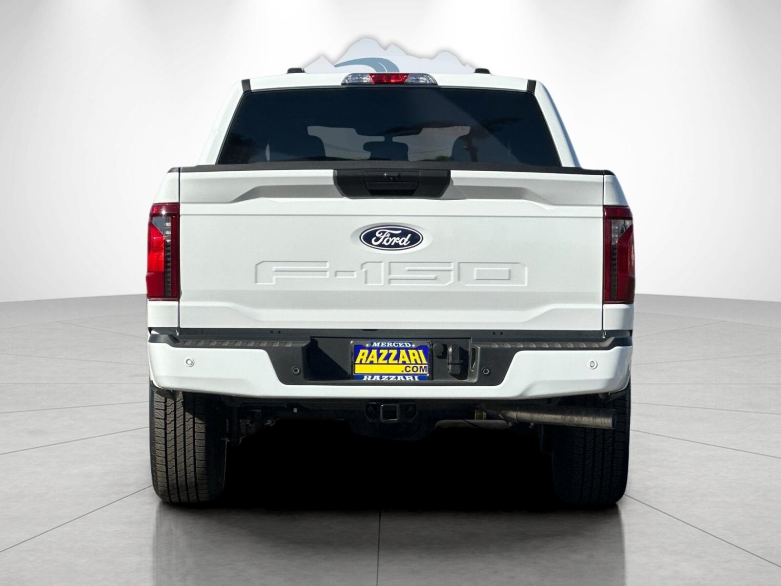 2025 Ford F-150 STX photo 4