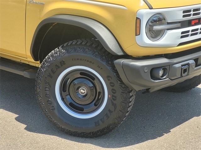 2024 Ford Bronco Heritage Limited First Edition photo 3