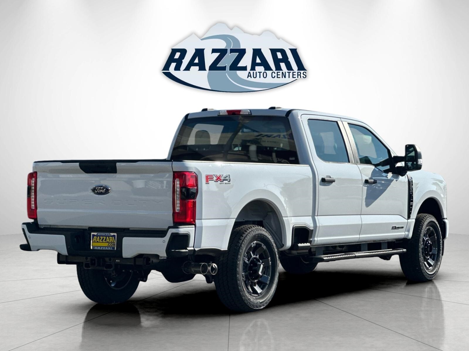 2025 Ford F-250 XL photo 3