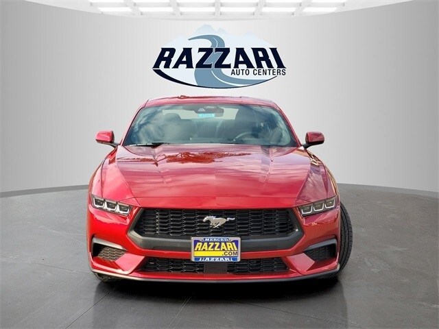 2024 Ford Mustang EcoBoost photo 2
