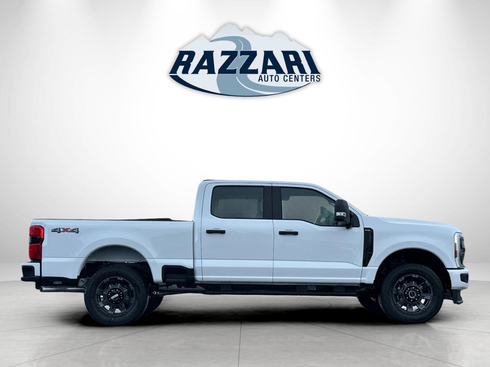 2025 Ford F-250 XL photo 2