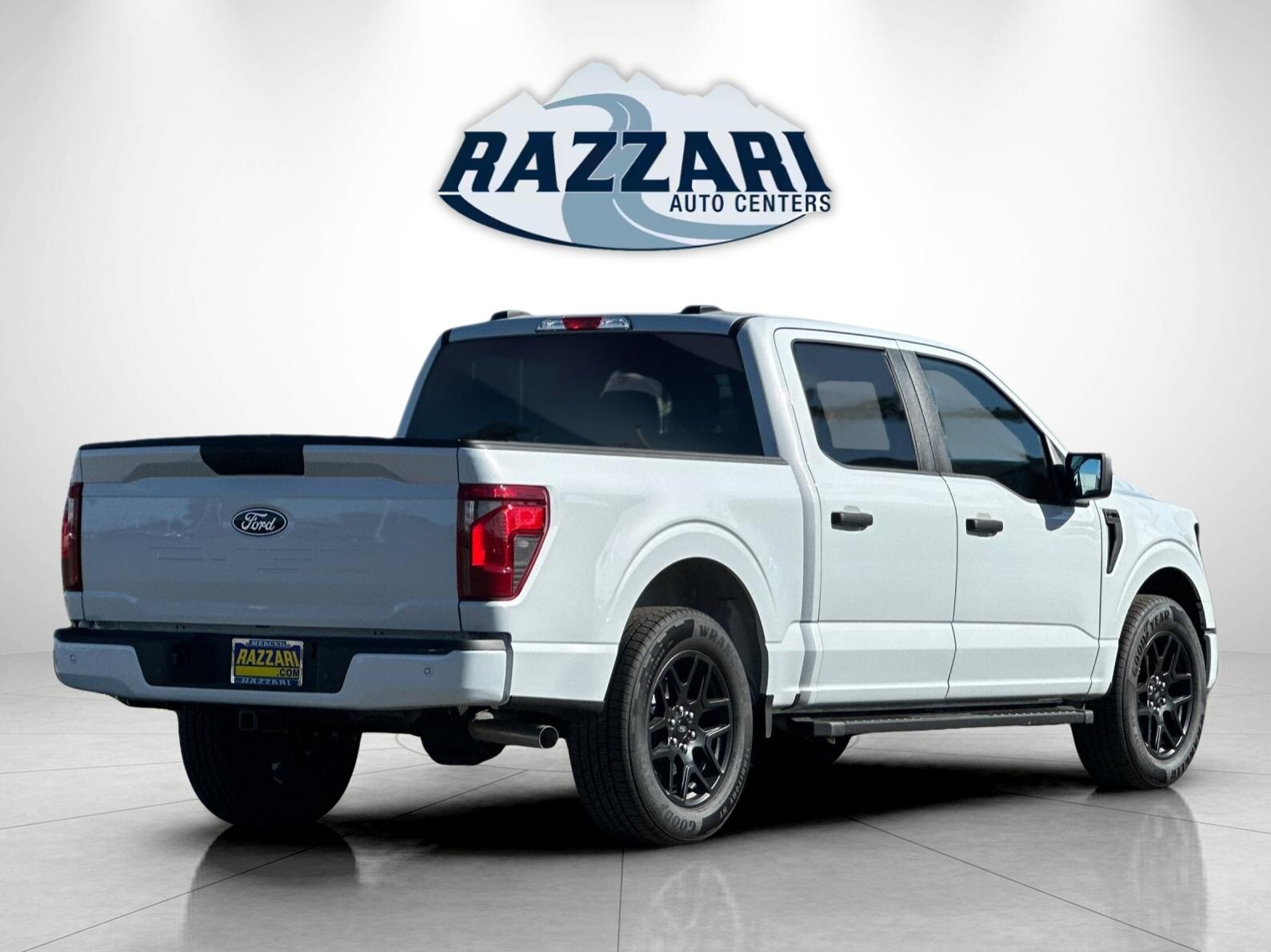 2025 Ford F-150 STX photo 3
