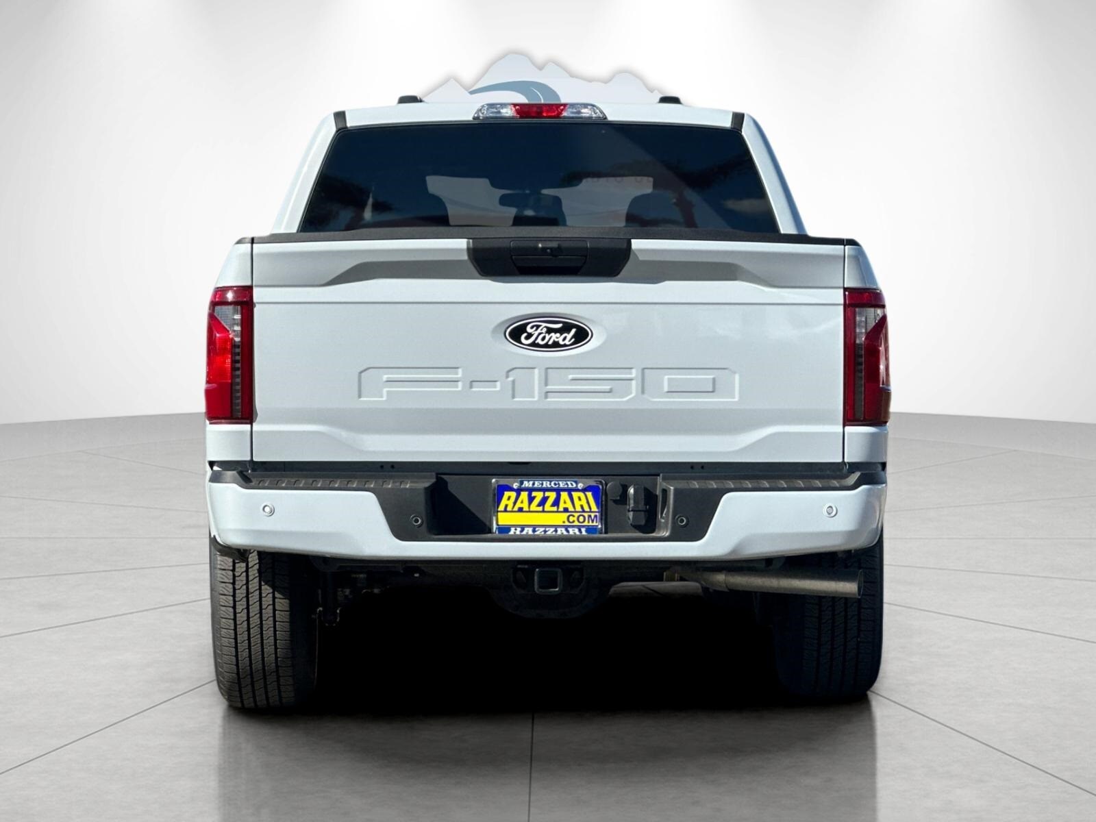 2025 Ford F-150 STX photo 4