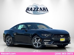 2025 Ford Mustang Ecoboost Fastback CAR