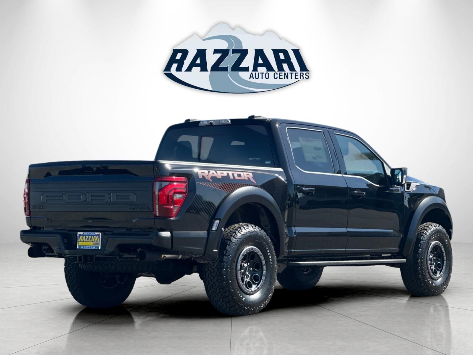 2025 Ford F-150 Raptor photo 3