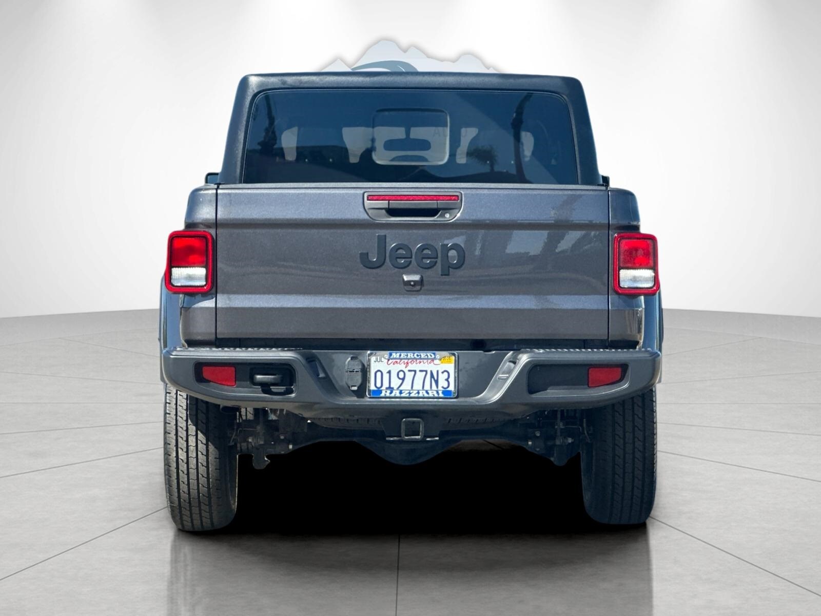 2022 Jeep Gladiator Sport photo 4