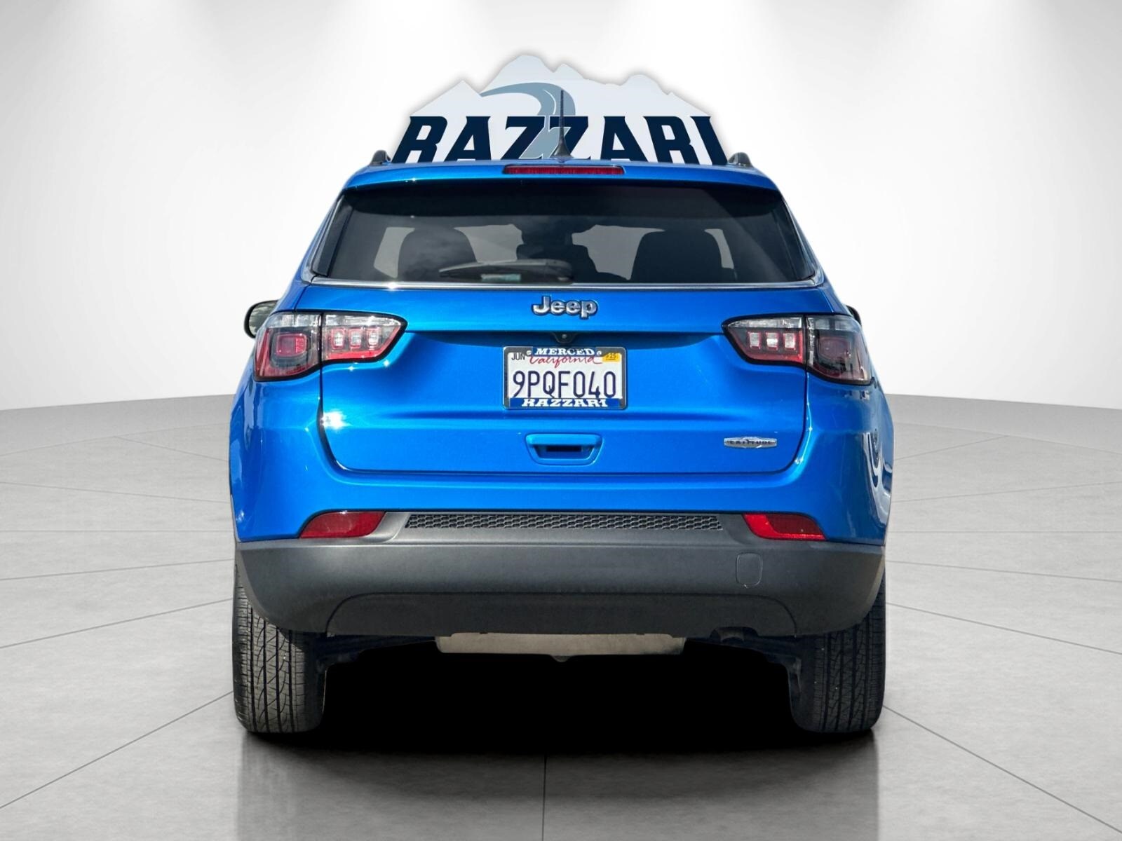 2022 Jeep Compass Latitude photo 4