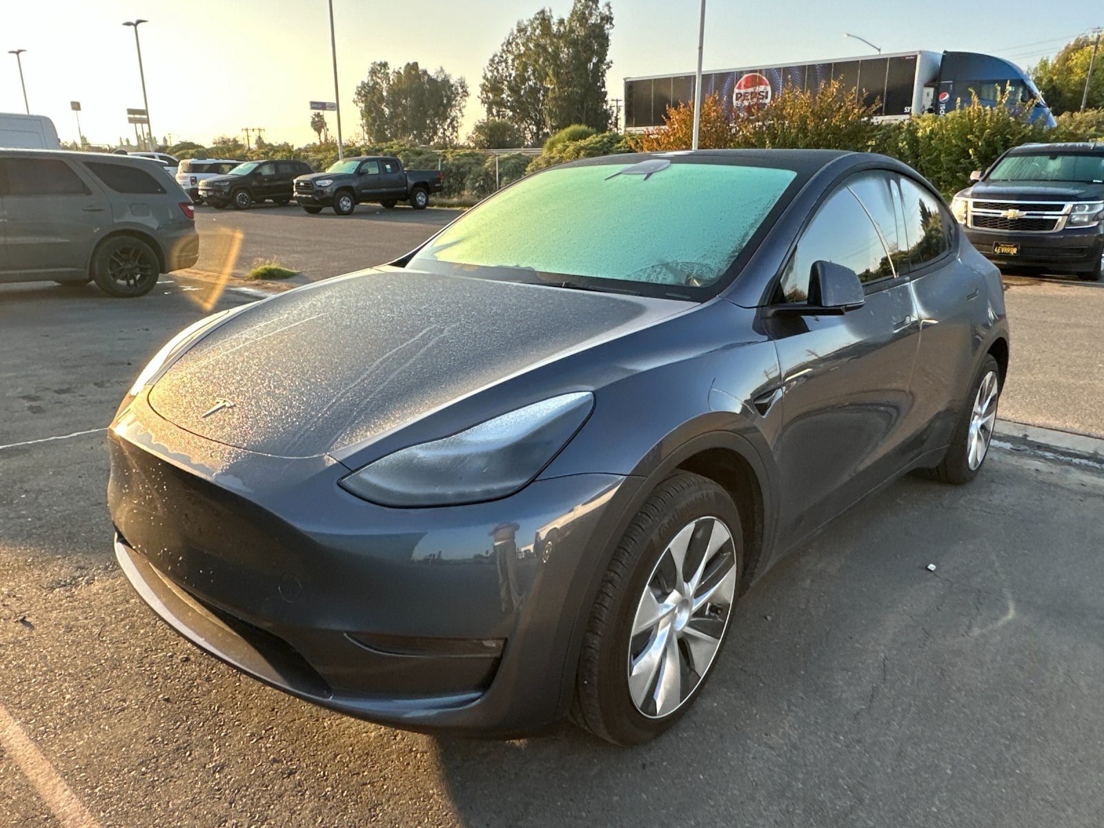 Used 2023 Tesla Model Y Long Range with VIN 7SAYGDEE1PF634992 for sale in Kansas City