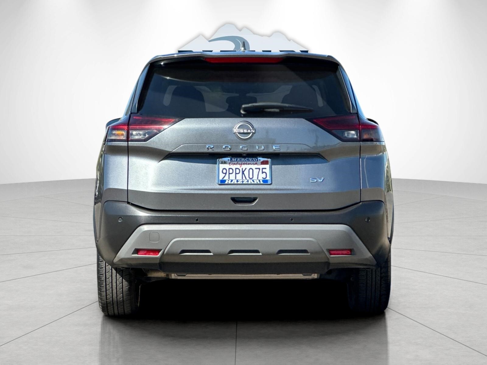 2023 Nissan Rogue SV photo 2