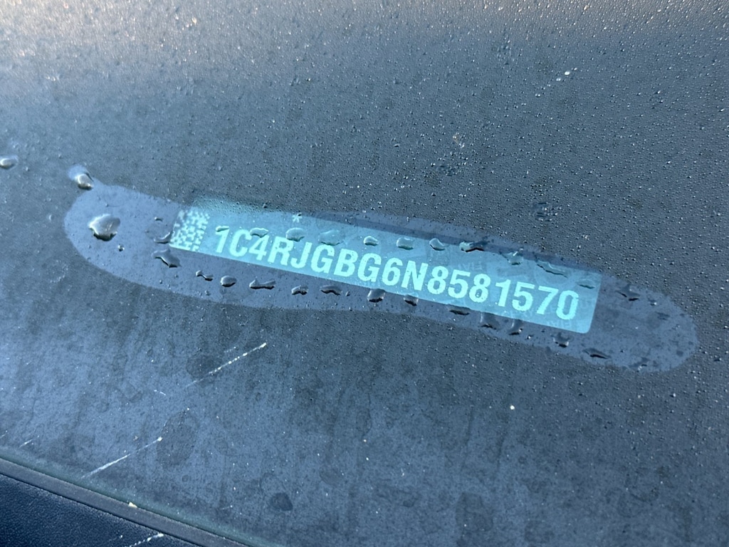 Used 2022 Jeep Grand Cherokee Limited SUV