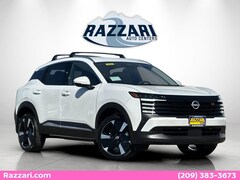 2025 Nissan Kicks SR SUV