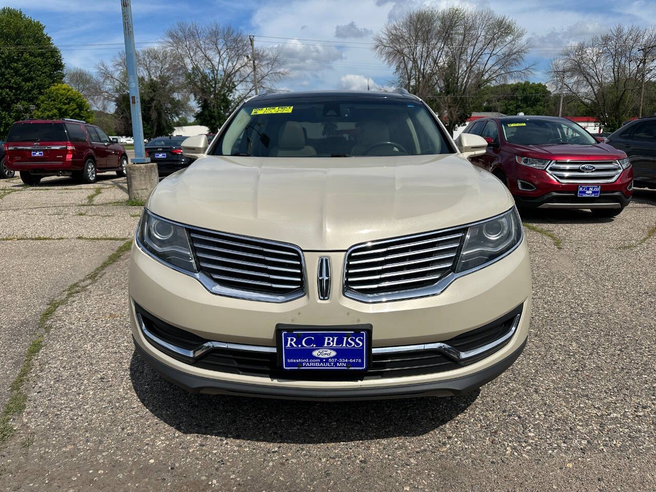 Used 2016 Lincoln MKX Reserve with VIN 2LMTJ8LP1GBL59447 for sale in Faribault, Minnesota
