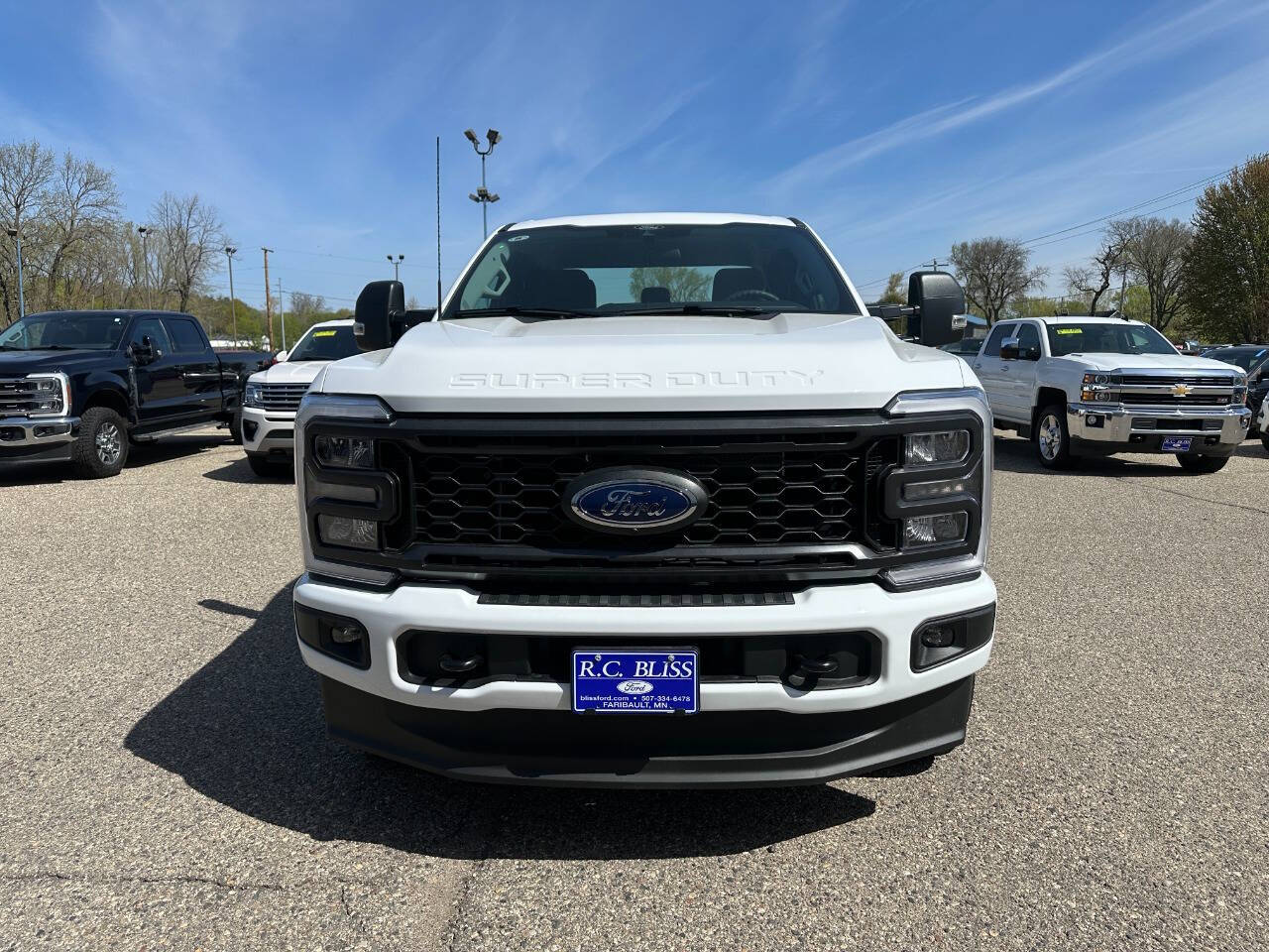 Used 2025 Ford F-350 Super Duty XL with VIN 1FT8X3BN7SED20530 for sale in Faribault, Minnesota