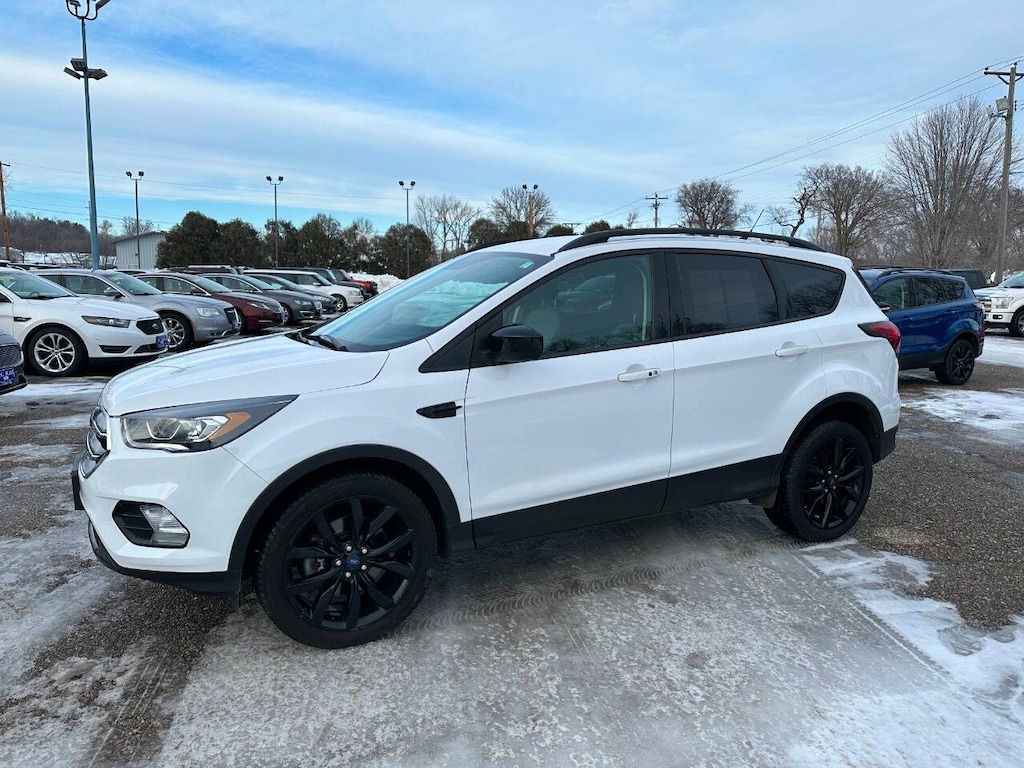 Used 2019 Ford Escape SE AWD 4dr SUV SUV