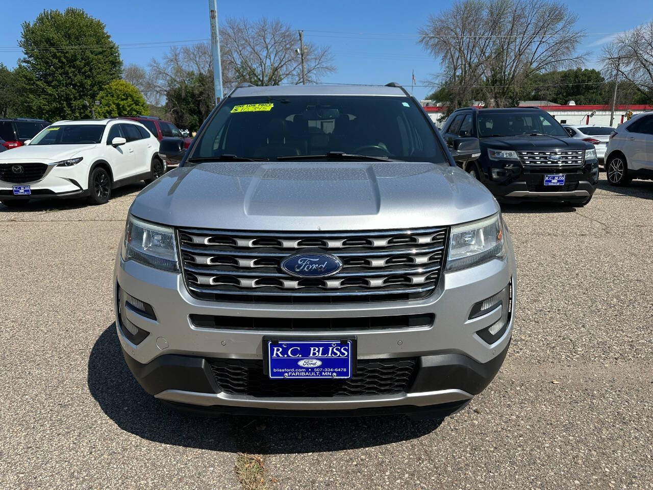 Used 2017 Ford Explorer XLT with VIN 1FM5K8D85HGC53392 for sale in Faribault, Minnesota