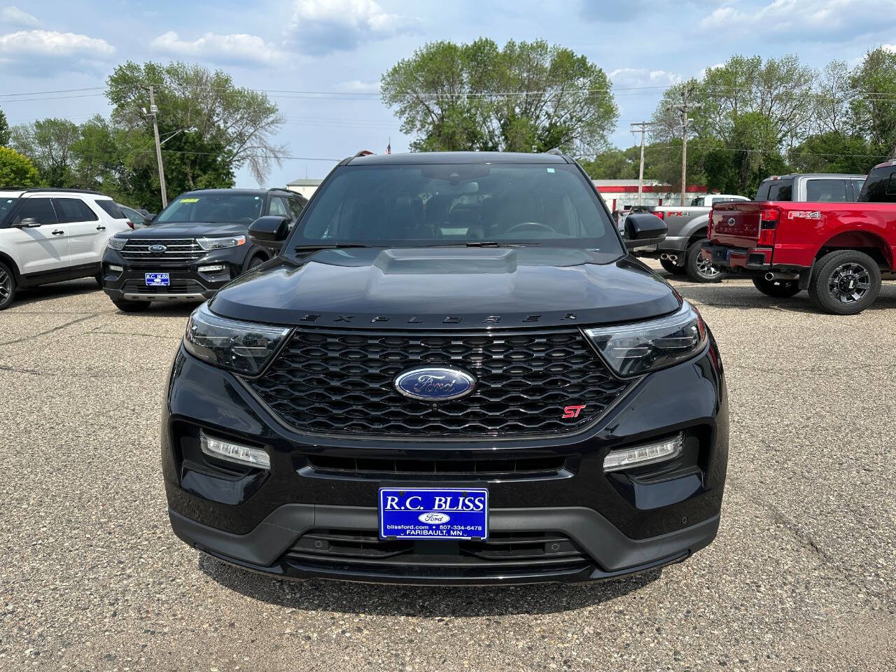Used 2020 Ford Explorer ST with VIN 1FM5K8GC7LGC68940 for sale in Faribault, Minnesota