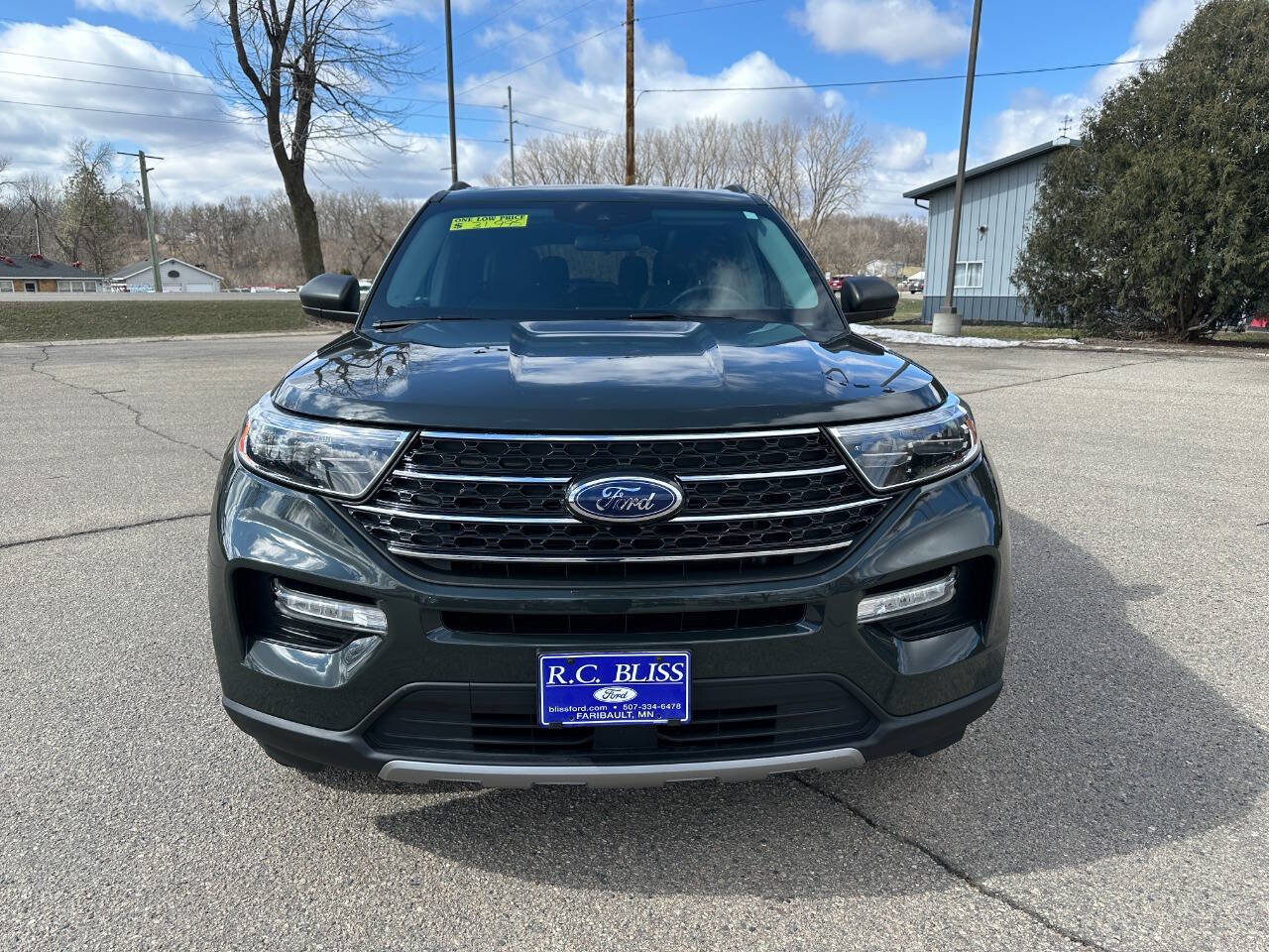 Used 2023 Ford Explorer XLT with VIN 1FMSK8DH2PGA00175 for sale in Faribault, Minnesota