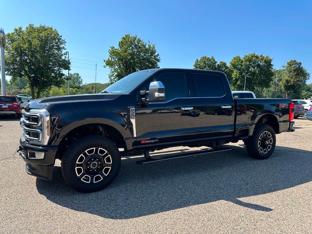 Used 2024 Ford F-250 Super Duty Platinum 4x4 4dr Crew Cab 6.8 ft. SB Pickup Pickup Truck