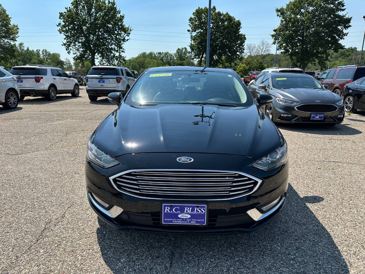 Used 2017 Ford Fusion SE with VIN 3FA6P0H90HR206946 for sale in Faribault, Minnesota