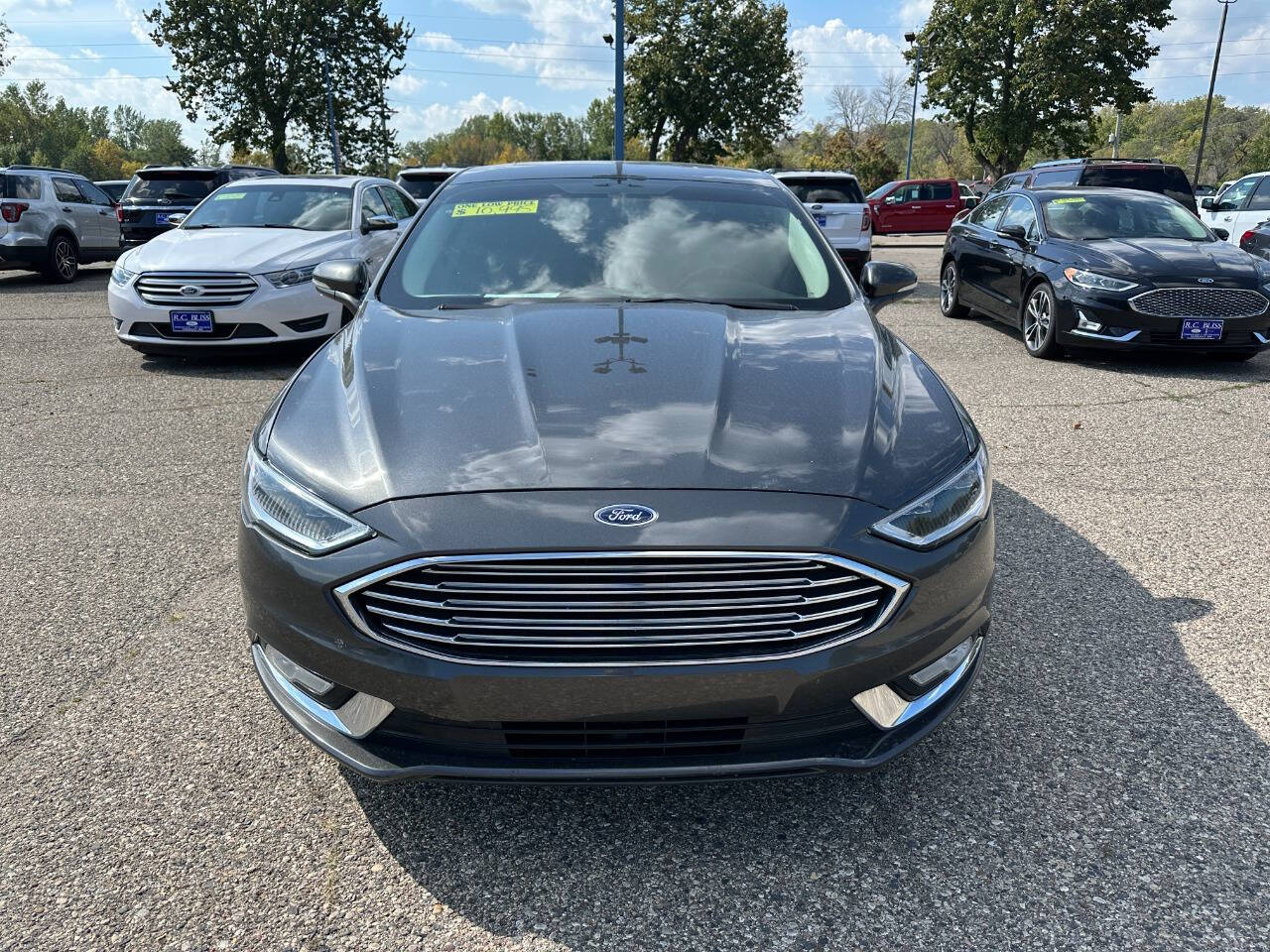 Used 2017 Ford Fusion SE with VIN 3FA6P0H92HR402919 for sale in Faribault, Minnesota