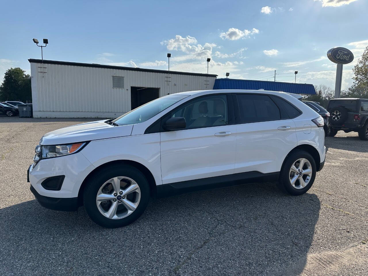 2017 Ford Edge