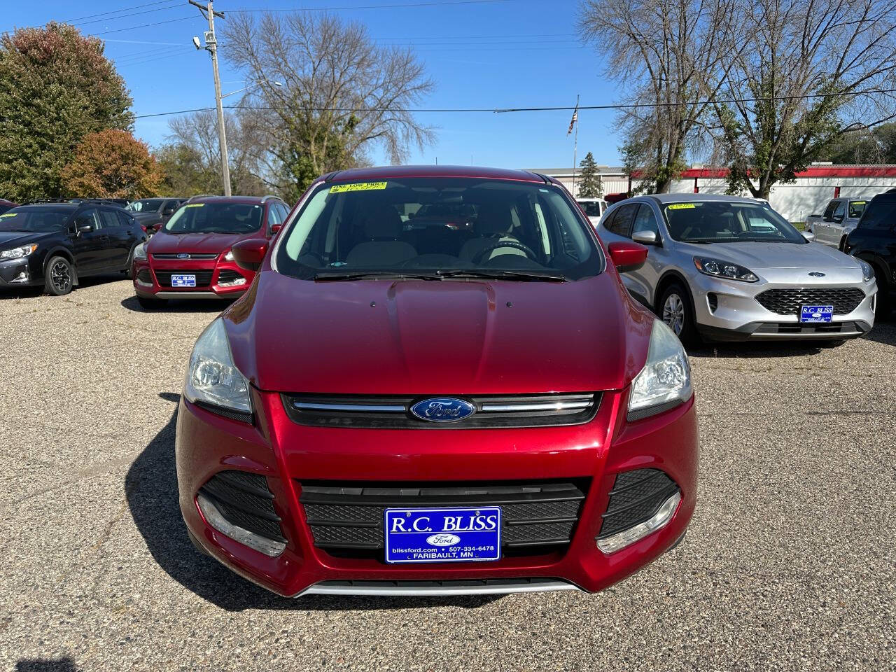 Used 2015 Ford Escape SE with VIN 1FMCU9G98FUA25347 for sale in Faribault, Minnesota