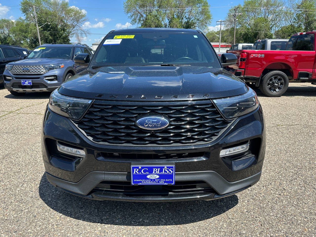 Used 2022 Ford Explorer ST-LINE with VIN 1FMSK8KH3NGA49899 for sale in Faribault, Minnesota