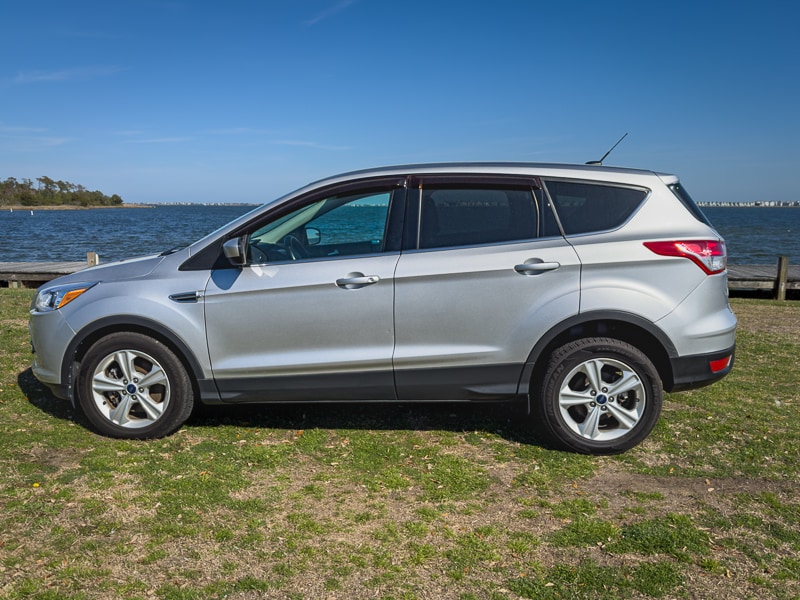 Used 2015 Ford Escape SE with VIN 1FMCU9GX8FUC59339 for sale in Manteo, NC