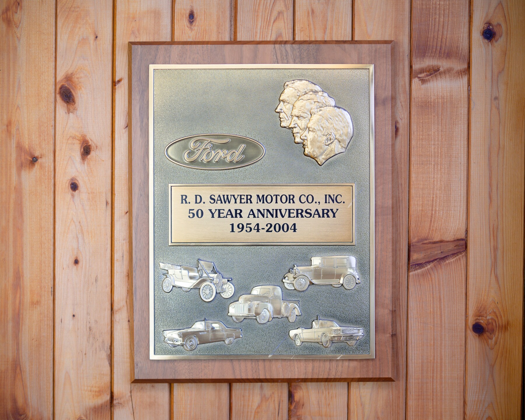 About R.D. Sawyer Motor Company New Ford and Used Car Dealer Manteo