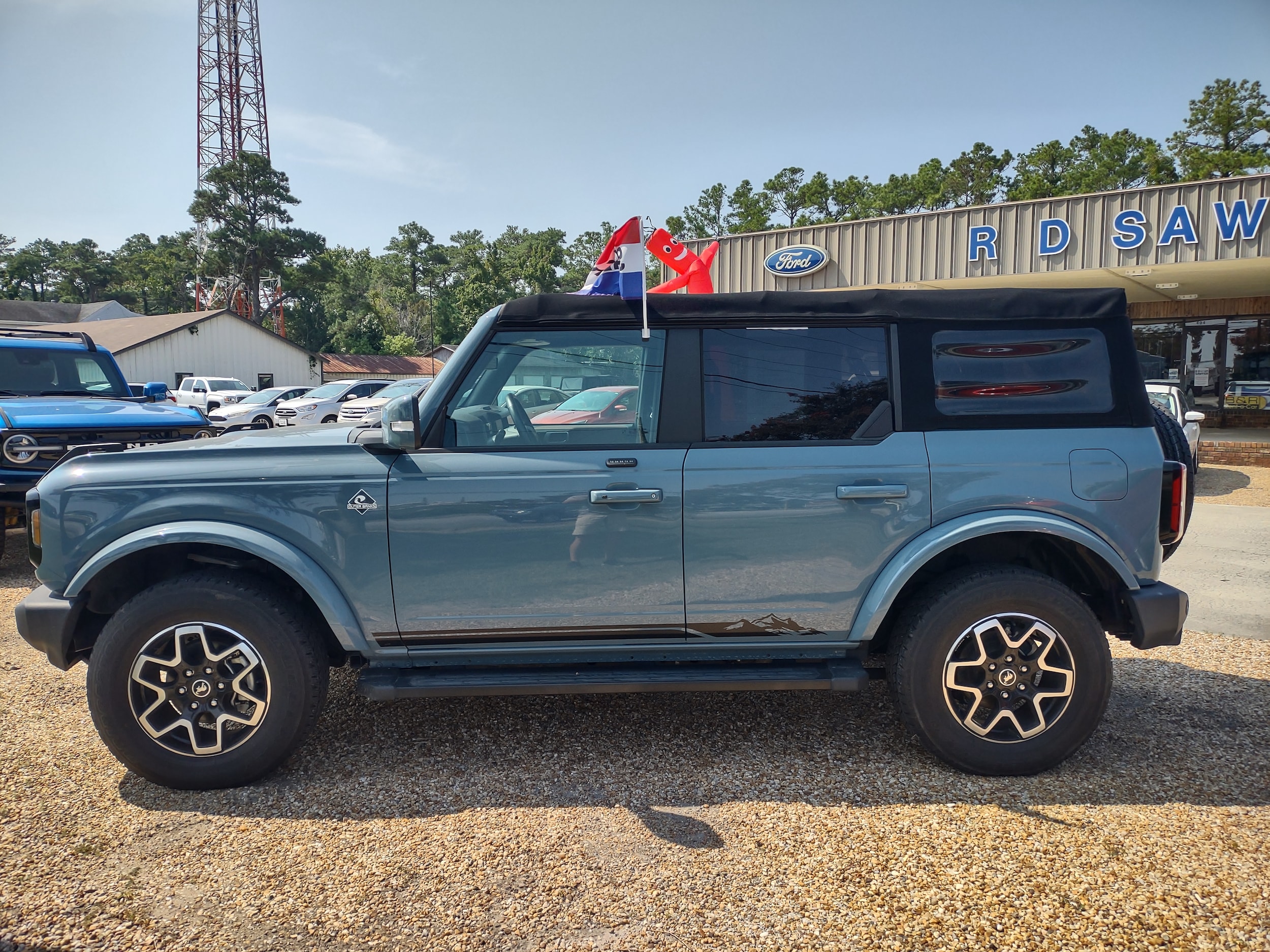 Used 2021 Ford Bronco 4-Door Outer Banks with VIN 1FMDE5BHXMLA60919 for sale in Manteo, NC