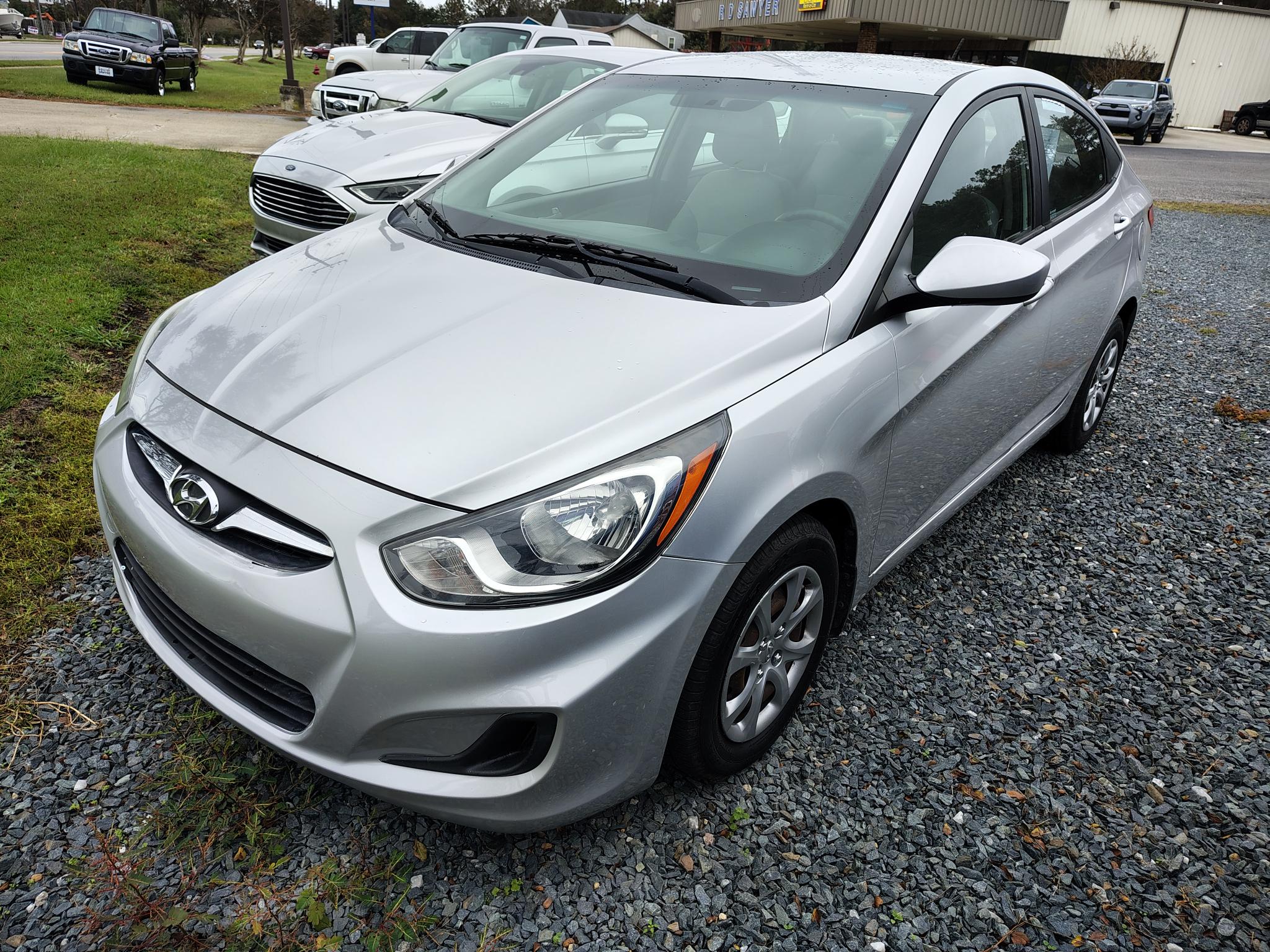 2013 Hyundai Accent GLS