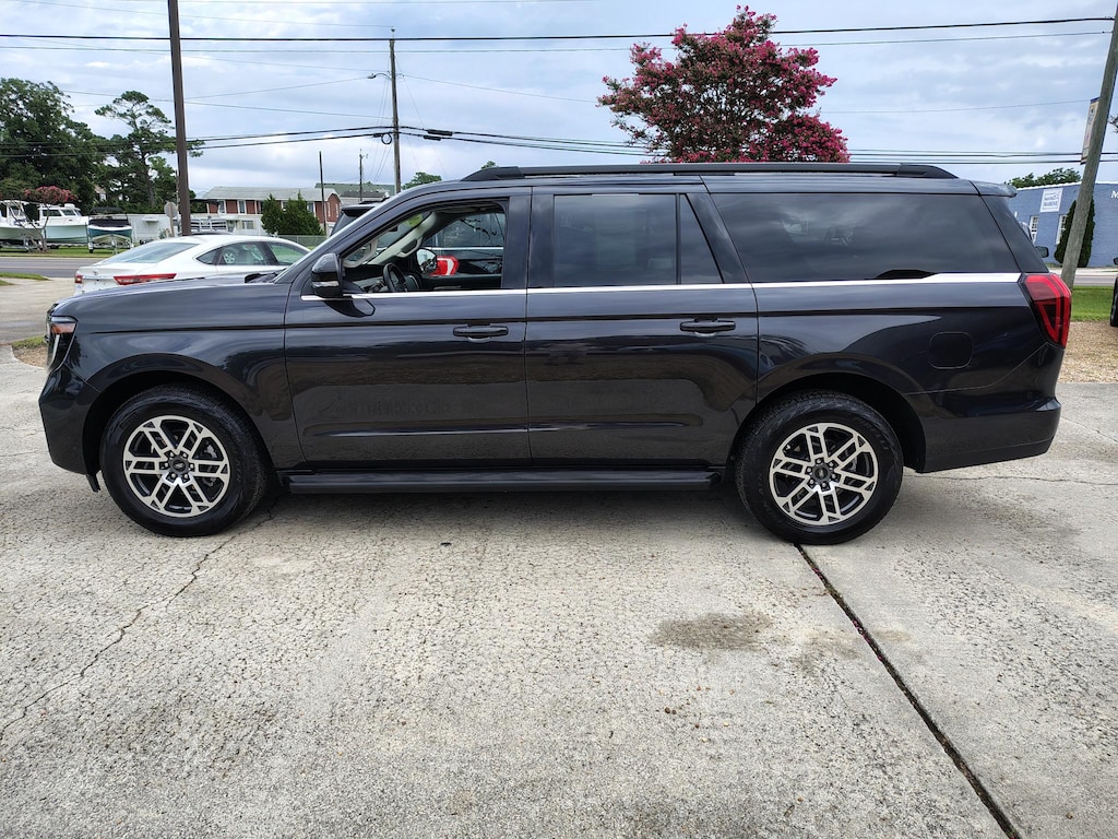 Used 2025 Ford Expedition MAX SUV