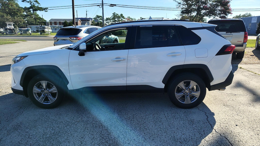 Used 2022 Toyota RAV4 XLE/XLE PR SUV