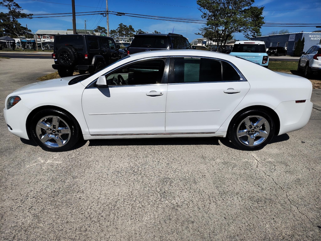 Used 2010 Chevrolet Malibu 1LT Sedan