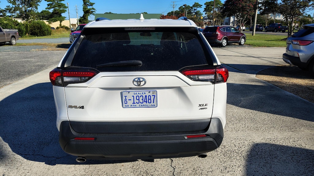 Used 2022 Toyota RAV4 XLE/XLE PR SUV