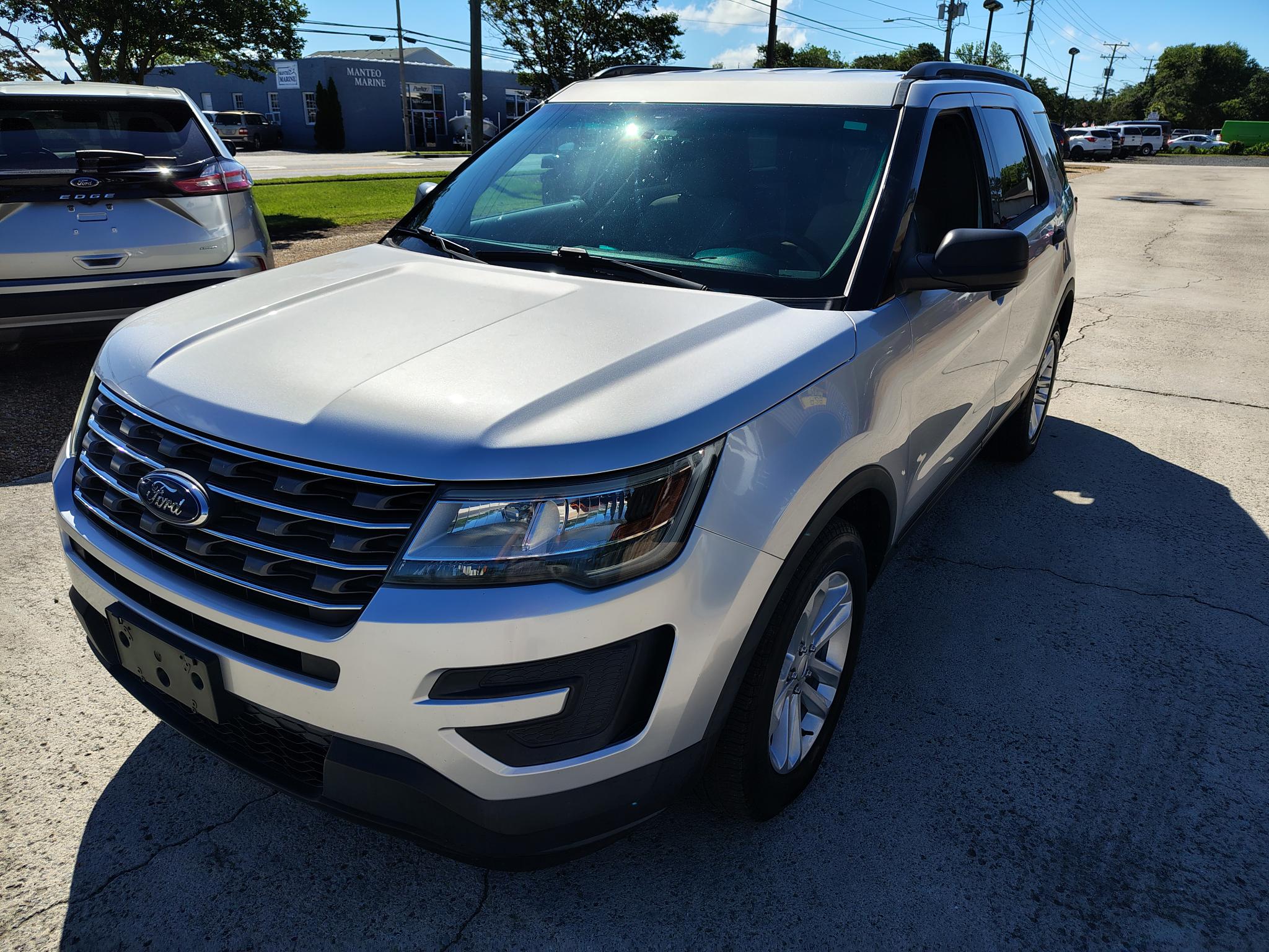 Used 2016 Ford Explorer Base with VIN 1FM5K8B84GGC94954 for sale in Manteo, NC
