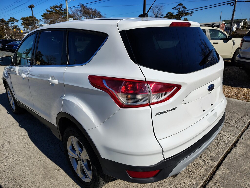 Used 2016 Ford Escape SE SUV