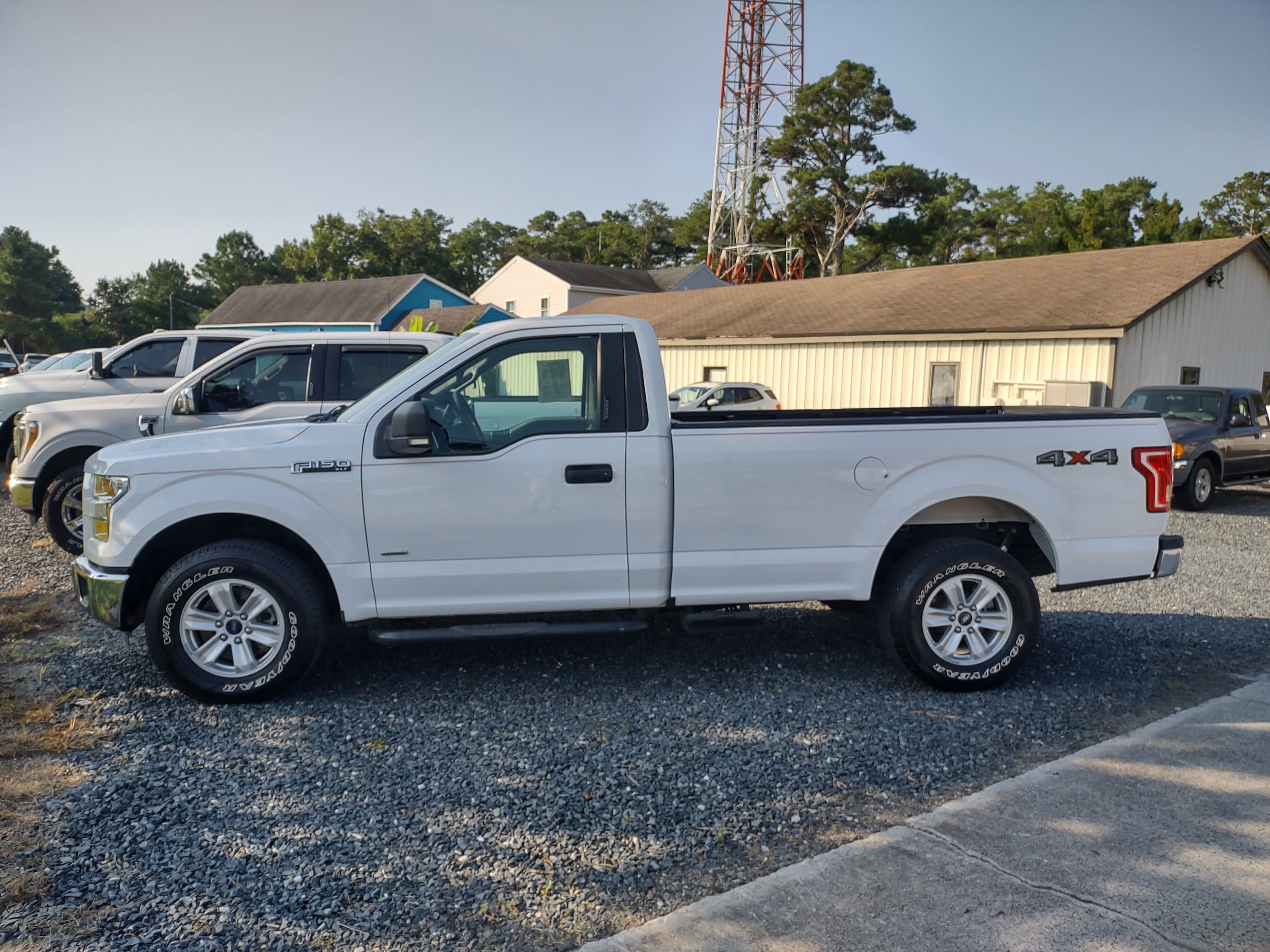 Used 2016 Ford F-150 XLT with VIN 1FTNF1EG4GKD50469 for sale in Manteo, NC